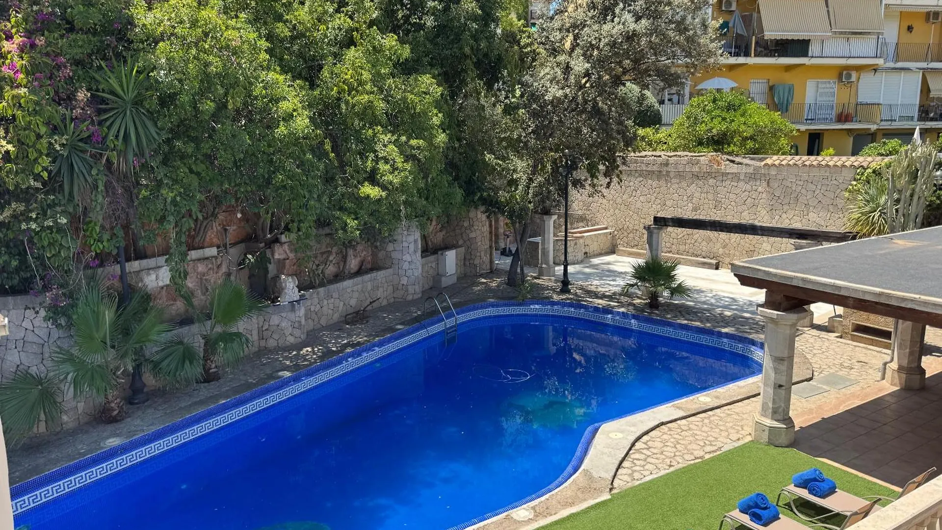 Villa With Private Pool -Palma Ambassador Center Etv14825
