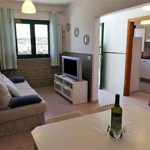 https://isamar-playa.in-canary-islands.com
